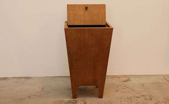 ダストボックス