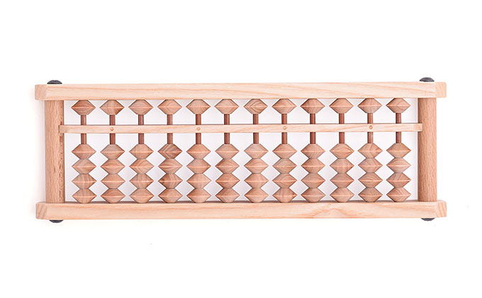 生まれた月と日が当てられるそろばんセット