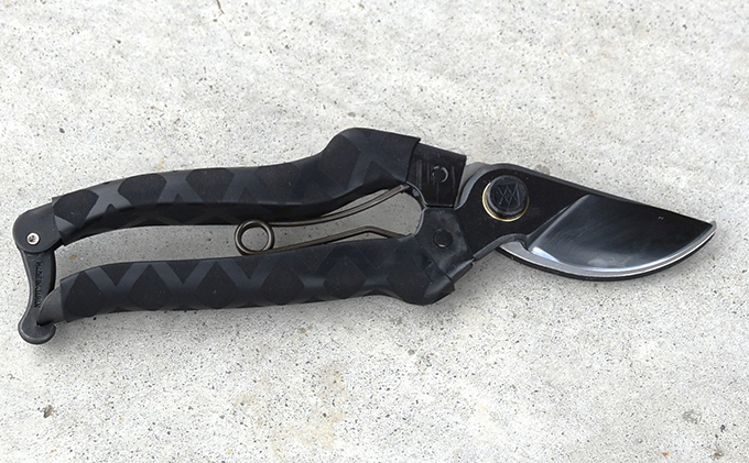 鋏正宗 ブラック剪定鋏 200mm