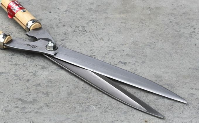 青紙スーパー 喜八作 240mm 鋭型 刈込鋏 ナタ柄