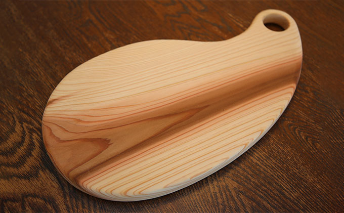 カッティングボード 02（杉）