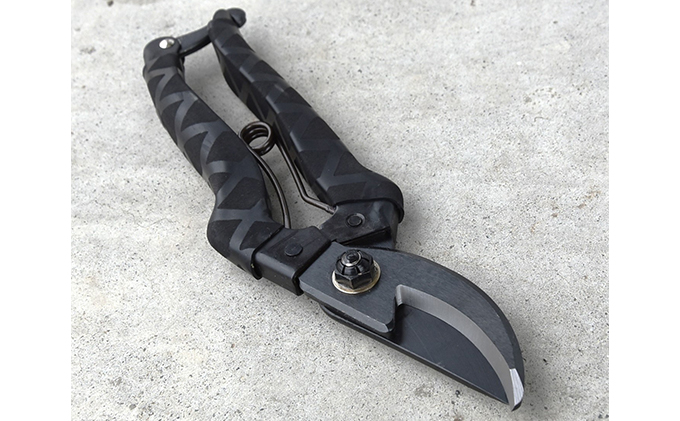 鋏正宗 ブラック剪定鋏 200mm