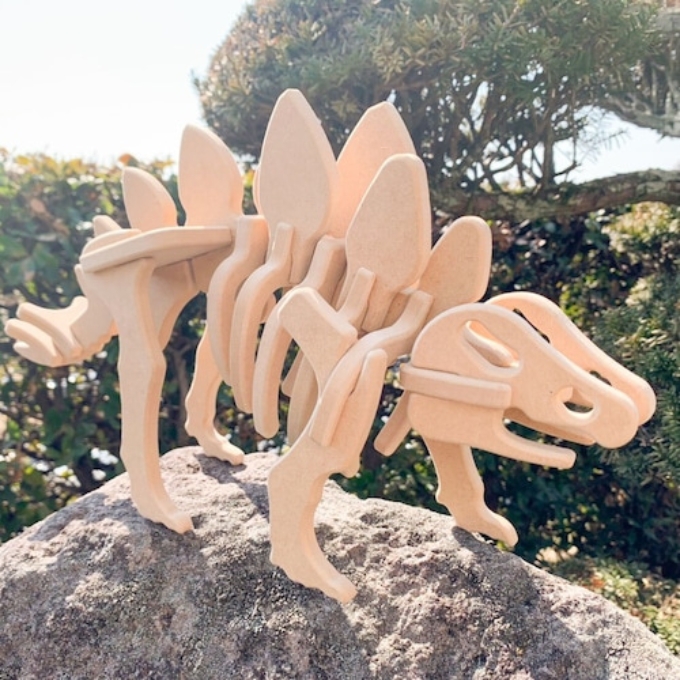 手作り恐竜 ステゴサウルス タイプ Mサイズ[ 恐竜 パズル 知育 キッズ 子供 おもちゃ 玩具 ]