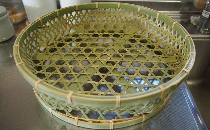 【一点ずつ手作り】自然素材にこだわった椀籠（浅型） 工芸品 雑貨 日用品 竹籠 かご カゴ