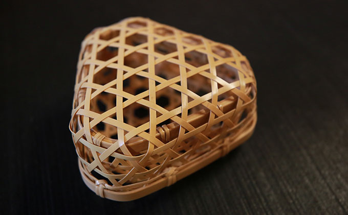 【一点ずつ手作り】自然素材にこだわったおにぎり籠