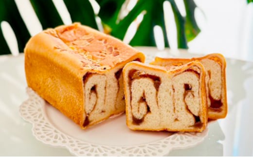 【ふるさと納税】 プレーン 食パン 2斤 ＆ マロンクリーム 食パン 1斤 パン ぱん 食パン ブレッド おいしい 朝食 朝ごはん 朝  数量限定 訳あり ふるさと納税 ふるさと 人気 おすすめ 送料無料 兵庫県 三田市 [3d28bae530018]