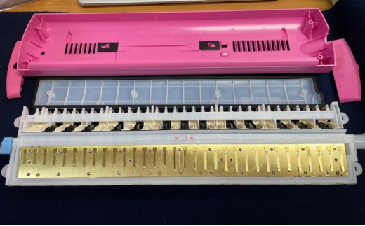 【ふるさと納税】 鍵盤ハーモニカの除菌＆クリーニング 楽器 ハーモニカ クリーニング 鍵盤ハーモニカ 除菌 殺菌 ギフト お祝い 贈答品 中元 歳暮 数量限定 期間限定 人気 ふるさと納税 ふるさと 人気 おすすめ 送料無料 兵庫県 三田市 [3d28bae620000]