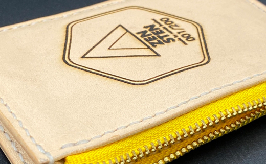 お財布にもなるカードケース【高品質三田牛レザー使用】　ブラック [3d28bae250007]0234