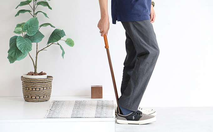 Dots. Shoehorn -leather- 靴ベラ レザー 高級 新生活 木製 一人暮らし 買い替え インテリア おしゃれ  市場家具 市場家具 いちば イチバ ICHIBA koti 家具