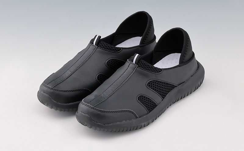 マリアンヌナースシューズ　バリュ！フロートV104ブラック 