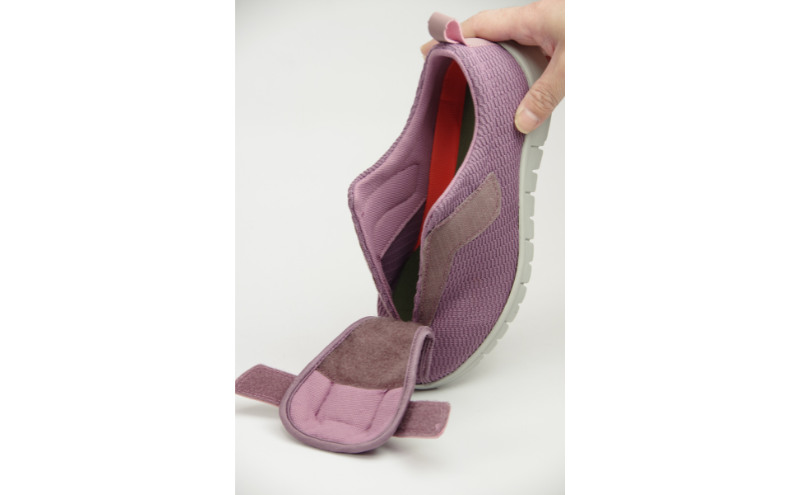 SaiSai W760 ブラック L