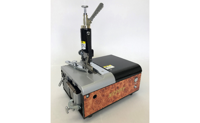 NP-S7　レザークラフト用皮漉機　カーボン調　規