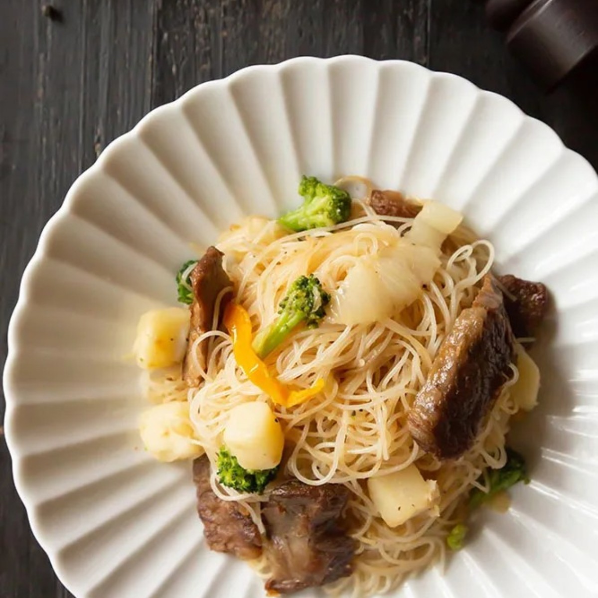 特選・神戸牛 焼ビーフン　極シリーズ (4食入) 「ケンミンの焼ビーフン～♪」お米から広がる、やさしい食卓。