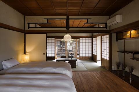 篠山城下町ホテルNIPPONIA 1泊2日ペア宿泊券（2食付き）