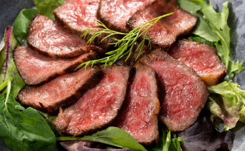 ローストビーフ 特選黒毛和牛 420ｇ（特製ソース付き）日本産 高級 特選 日本産 A5ランク 贈答用 熟成 手作り グルメ プレミアム 限定品 贅沢　丹波篠山東門