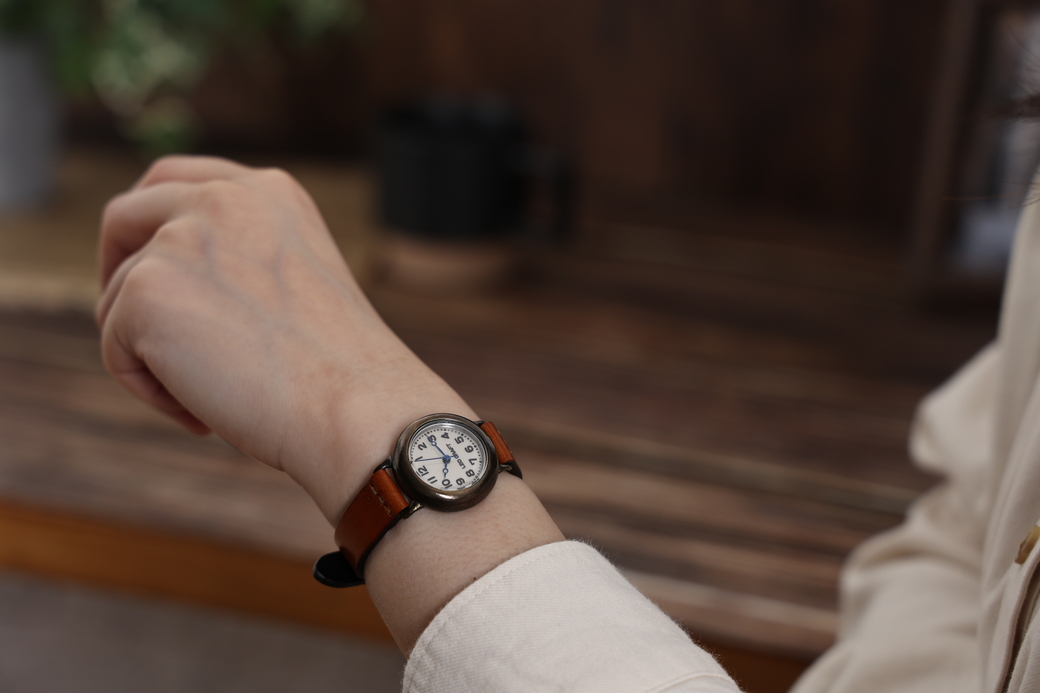 ハンドメイド腕時計（クオーツ式）BS-DN174  手作り カスタム腕時計 個性的 一点物 アンティーク ギフト メンズ レディース ユニセックス プレゼント