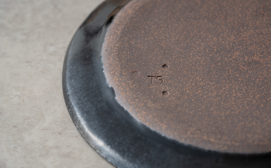 TANBASTYLE リムプレートセット（黒）） S・M・L 3枚セット 日本六古窯 丹波焼 立杭焼 人気食器 ワンプレート 大皿 パスタ皿 カレー皿 オムライス パスタプレート 高級 レストランの食器 ホテル食器 おしゃれ おすすめ シンプル 電子レンジ対応 食洗器対応 丹波スタイル