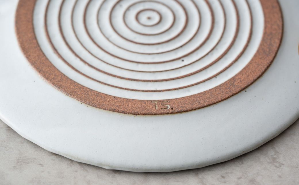 TANBASTYLE リムプレートセット（白）） S・M・L 3枚セット 日本六古窯 丹波焼 立杭焼 人気食器 ワンプレート 大皿 パスタ皿 カレー皿 オムライス パスタプレート 高級 レストランの食器 ホテル食器 おしゃれ おすすめ シンプル 電子レンジ対応 食洗器対応 丹波スタイル