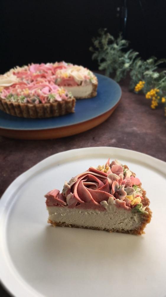 食べて綺麗になれるギルトフリーなスイーツ　Rawフラワーケーキ　15cm | 兵庫県 丹波篠山 お菓子 おかし スイーツ お取り寄せ お土産 洋菓子 食品 食べ物 ギフト プレゼント 贈り物 ヴィーガン ダイエット ヘルシー ベジタリアン 罪悪感ゼロ　母の日　誕生日