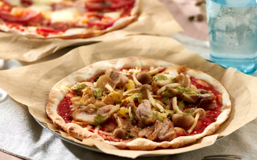 ハチ高原　山のレストランシーズ　本格手づくり石窯焼PIZZA　おまかせ4枚セット　ギフトお歳暮にも【配送不可地域：離島】