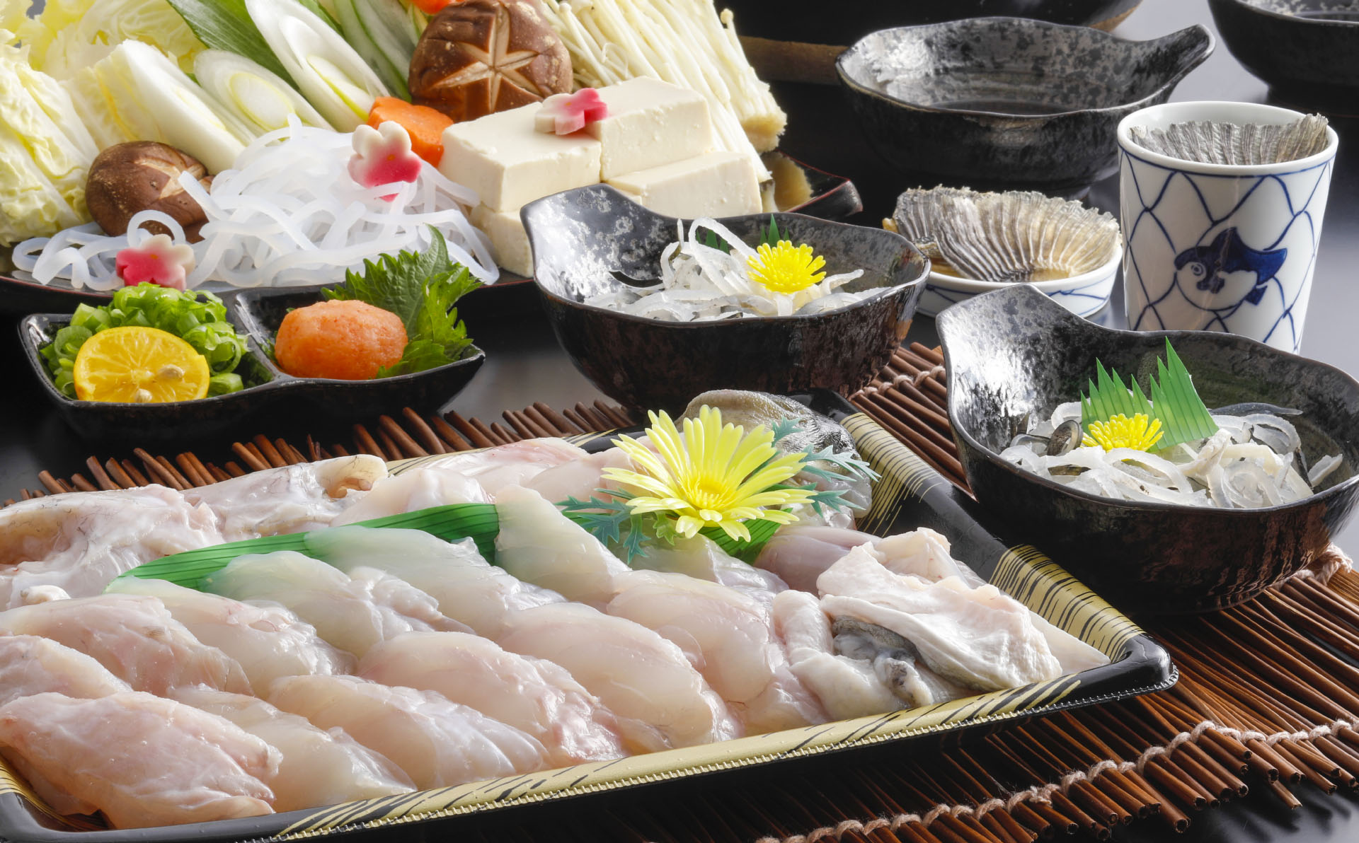 冷凍【淡路島3年とらふぐ】花 ふぐ鍋セット（3～4人前）