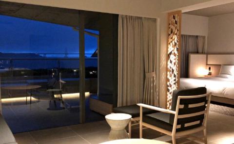 【ホテルアナガ】バルコニーコーナースイート 210号室 （オーベルジュステイ） 1泊2名様夕朝食付