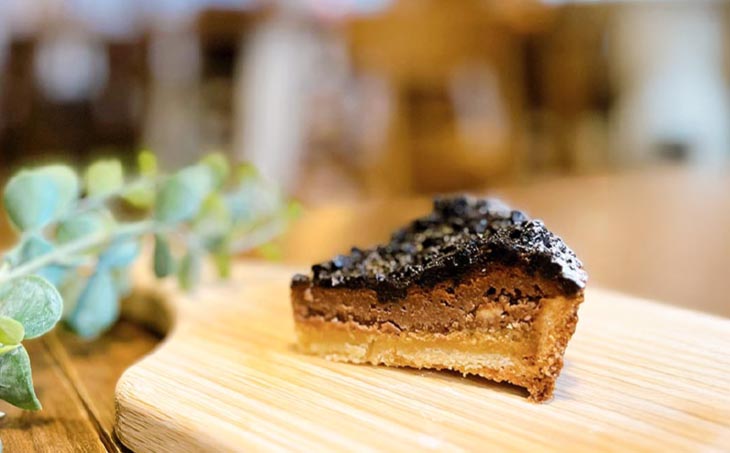 淡路の塩チョコチーズケーキタルト