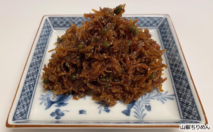 <淡路島のちりめんじゃこ>と<山椒ちりめん>と<茎わかめ佃煮>