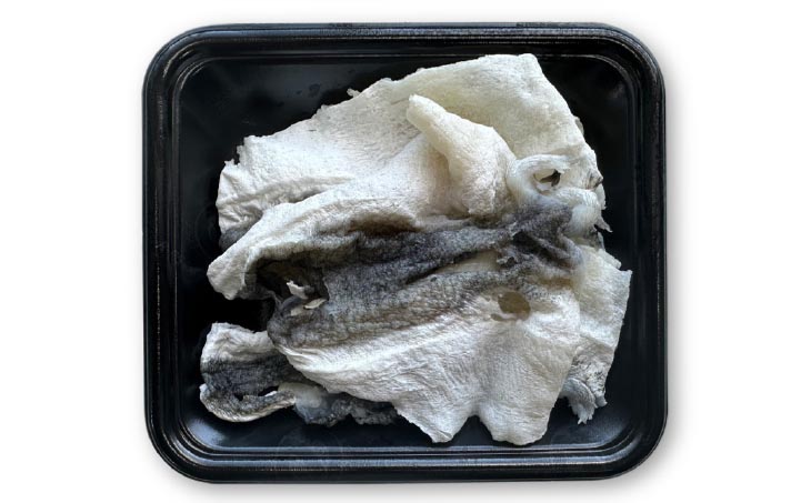 前拓水産の淡路島3年とらふぐ　あら身400ｇ盛+鍋用皮