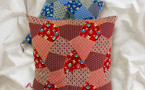 【細川ふとん店】本格手作り綿座布団 ２枚セット