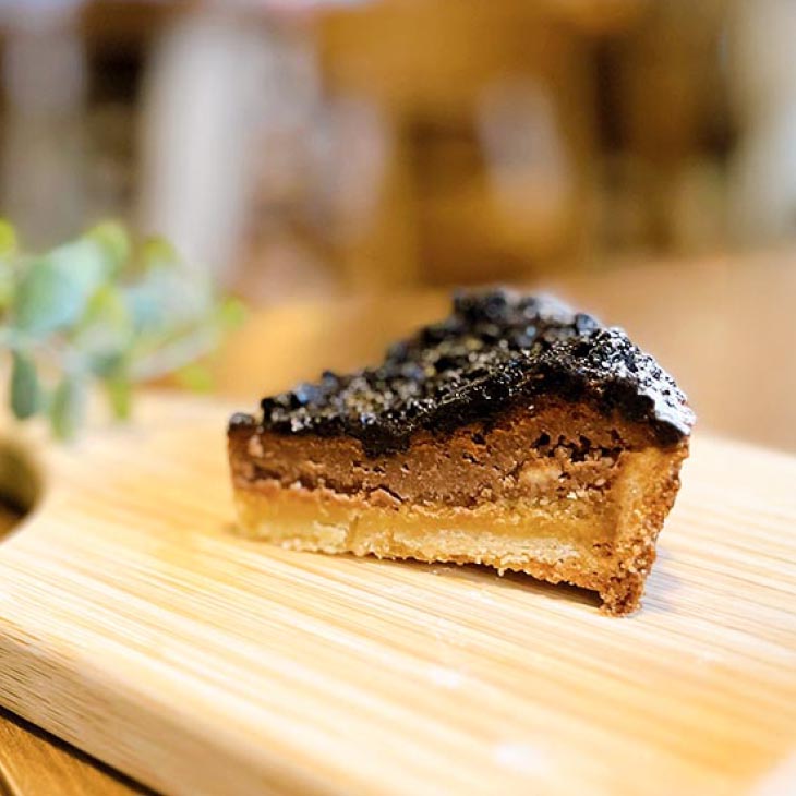 淡路の塩チョコチーズケーキタルト