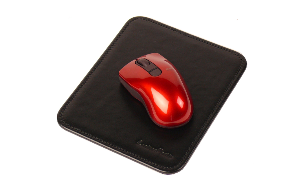 【名入れ仕様】本革マウスパッド【コンパクトサイズ】（