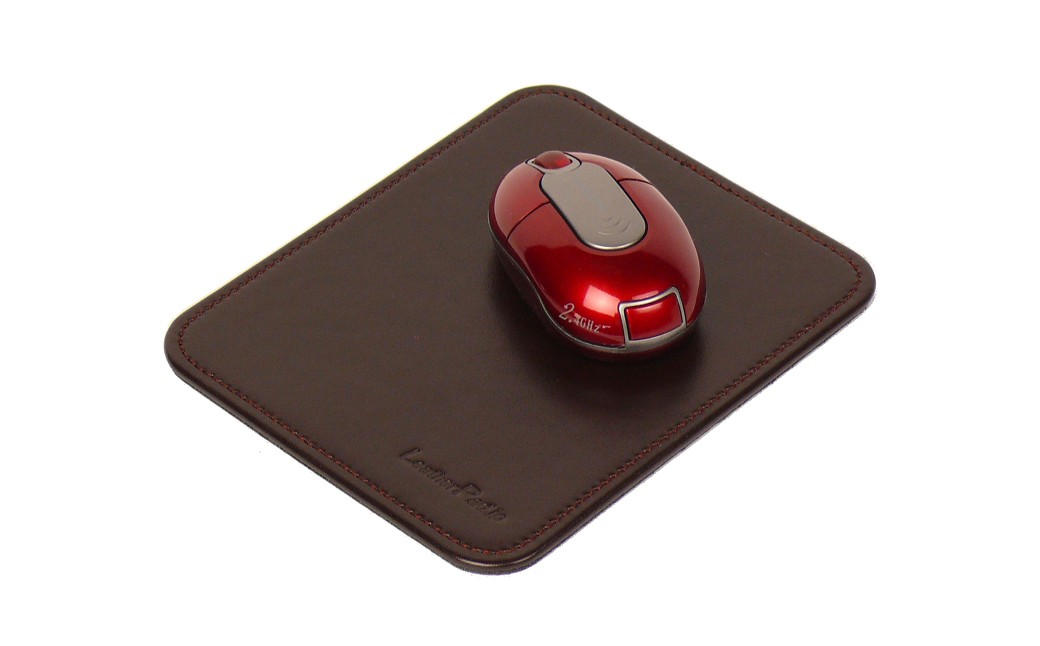 【名入れ仕様】本革マウスパッド【コンパクトサイズ】（
