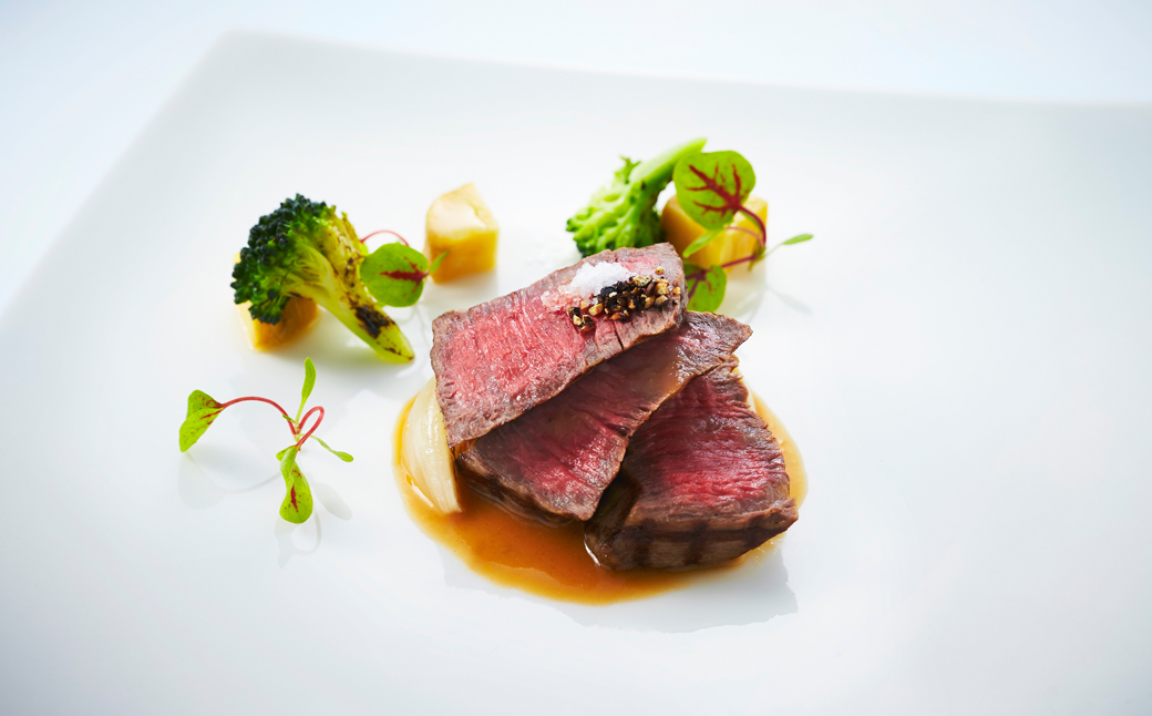 グランドニッコー淡路　スペシャリテペアディナー券 ひょ