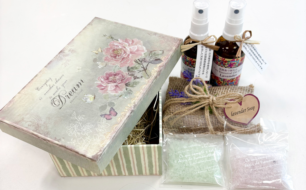 淡路島産 アロマスプレー＆バスグッズセット