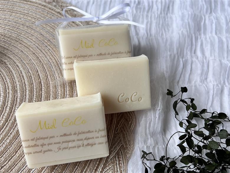 Miel オーガニック ベビー 石けん 2個 化粧箱入り（泡立てネット、石鹸トレー付き）[ 石鹸 石けん せっけん ソープ 美容 ]