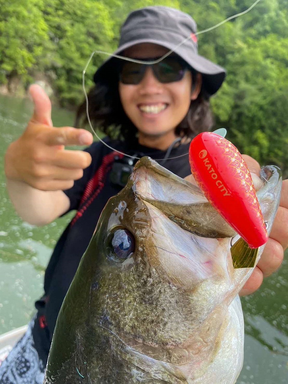 ルアー 「 ビックバッツ 」[ 釣り 釣り具 バス釣り ブラックバス フィッシング スポーツ 東条湖 鯉のぼり キーホルダー ]