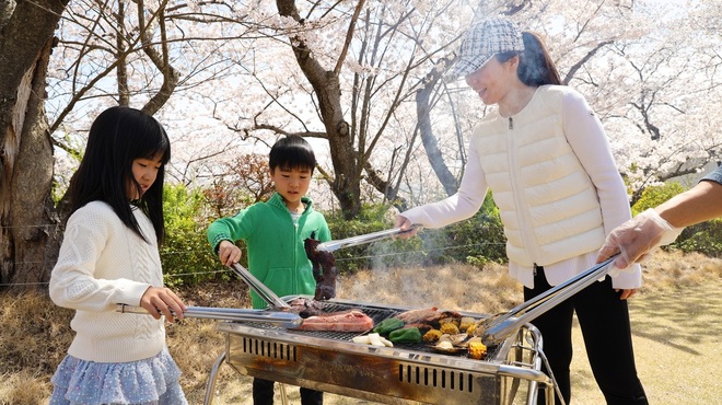 NIKKOEN プレミアム バーベキュープラン 大人1名利用券[ 日光園 アウトドア 手軽 手ぶら 焼肉 ステーキ シーフード 魚介 家族 ファミリー 花見 お花見 ]