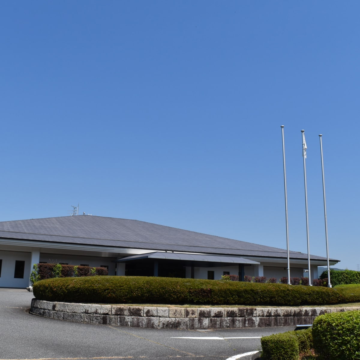 ABCゴルフ倶楽部 平日 1組4名様 プレー券 [ ABCGC ゴルフ 加東市 兵庫県 関西 ゴルフ場 ]