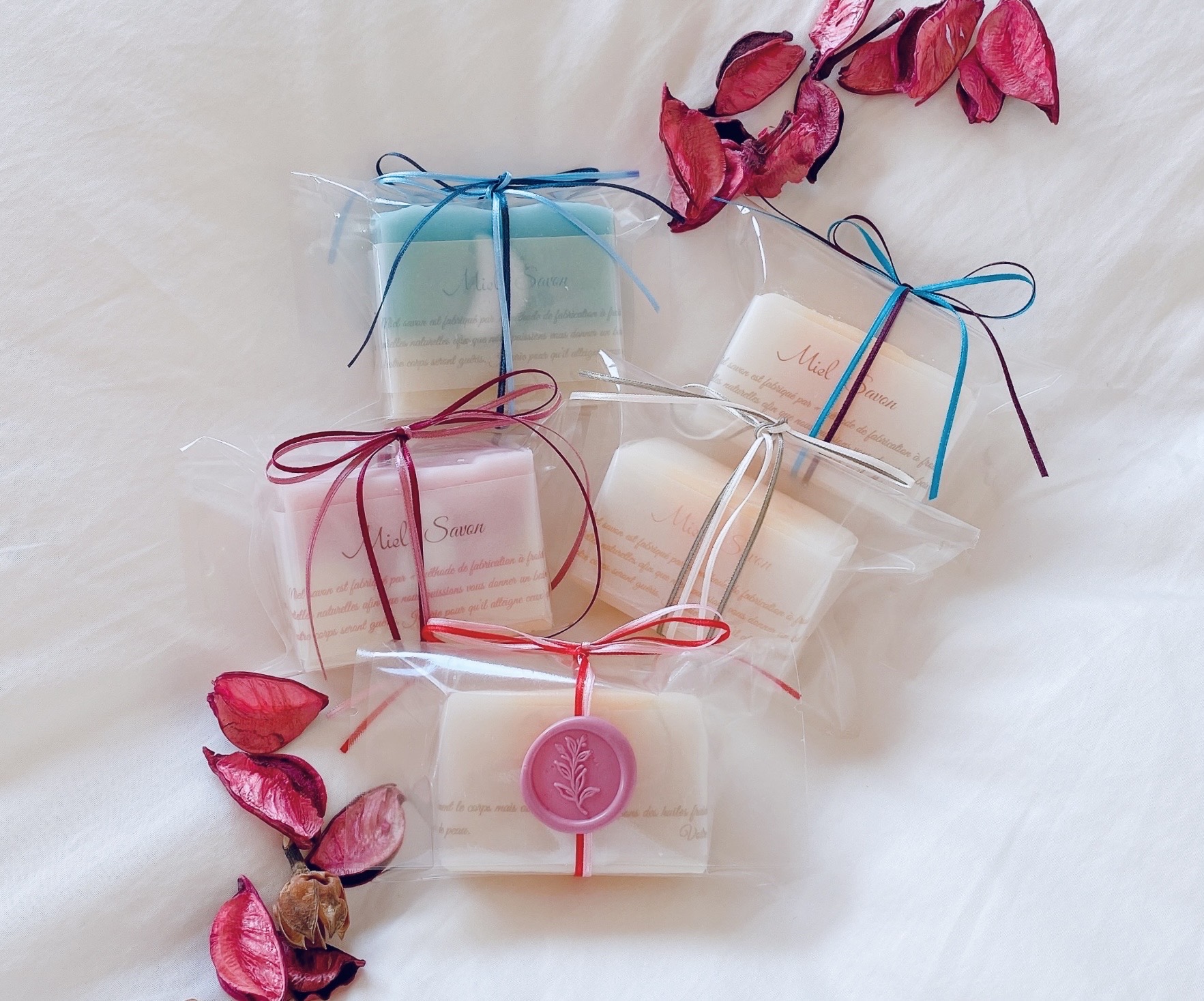 Miel オーガニック石けん 2個（2種）化粧箱入り（泡立てネット、石鹸トレー付き）[ 石鹸 石けん せっけん ソープ 美容 ]