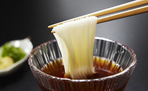 G-91 【手延そうめん揖保乃糸】特級 黒帯(3束×10袋)＋めんつゆ(削り本節1本)