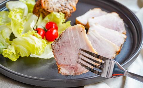 H-43 「国産ローストポーク(500g)」と「播州名物ひねぽん(250g×2)」の詰合わせ