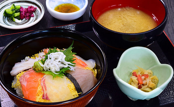 H-200　【お食事券】道の駅みつレストラン「ととなや」3,000円分