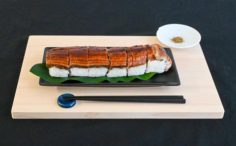 H-134　極太で肉厚！『うなぎ棒寿司』300g～400g×2本入り