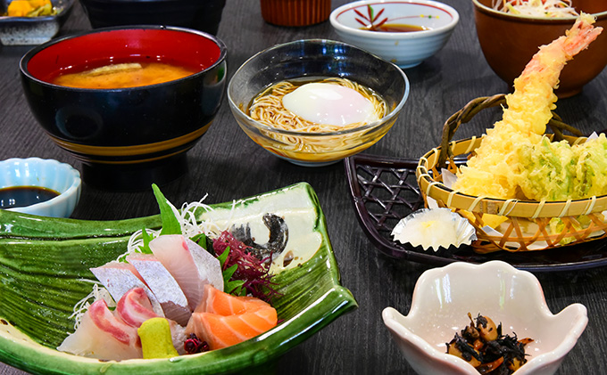 H-200　【お食事券】道の駅みつレストラン「ととなや」3,000円分