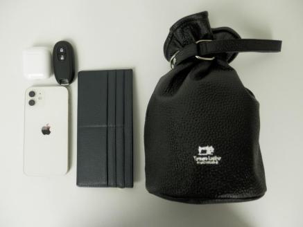 I-20　本革巾着ショルダーバッグ※ブラック