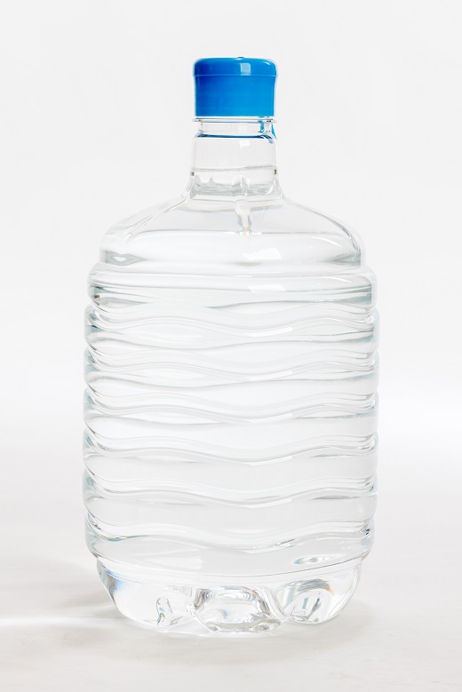 J-38　奥播磨の名水「ピュア」ラベルレスペットボトル