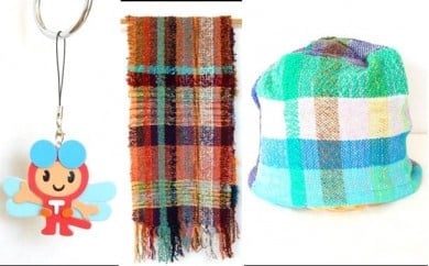 G-27 赤とんぼくんストラップ付　さをり織り製品（Aコース）