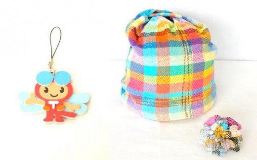 H-30 赤とんぼくんストラップ付　さをり織り製品（Dコース）