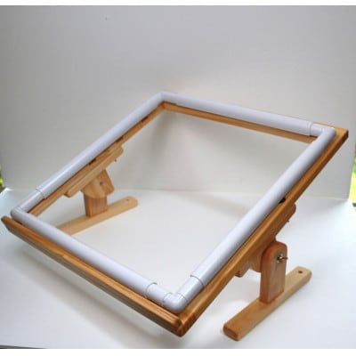 エディ工房　スクエア刺繍スタンド(L)【28～43cmの大型刺繍枠に対応】※刺繍枠は付属しません